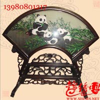 九寨沟熊猫蜀绣